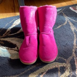 Ugg boots hardly worn